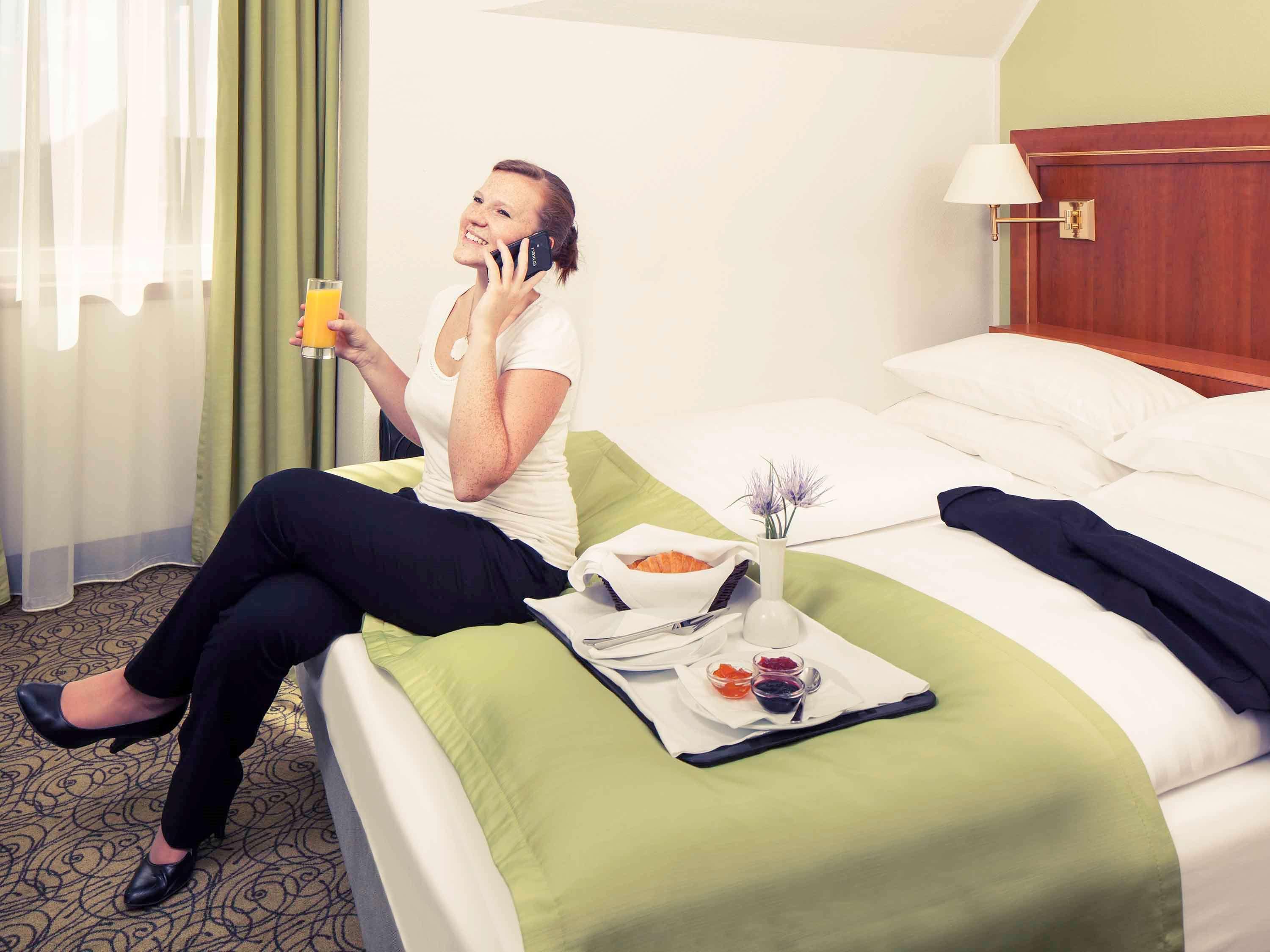 Hotel Mercure Wien Westbahnhof Bagian luar foto