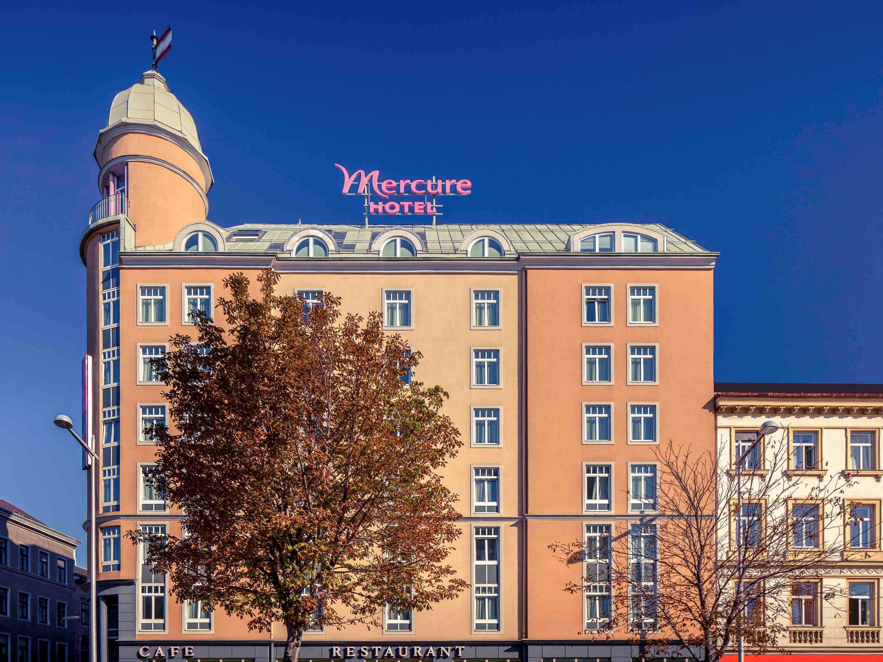 Hotel Mercure Wien Westbahnhof Bagian luar foto