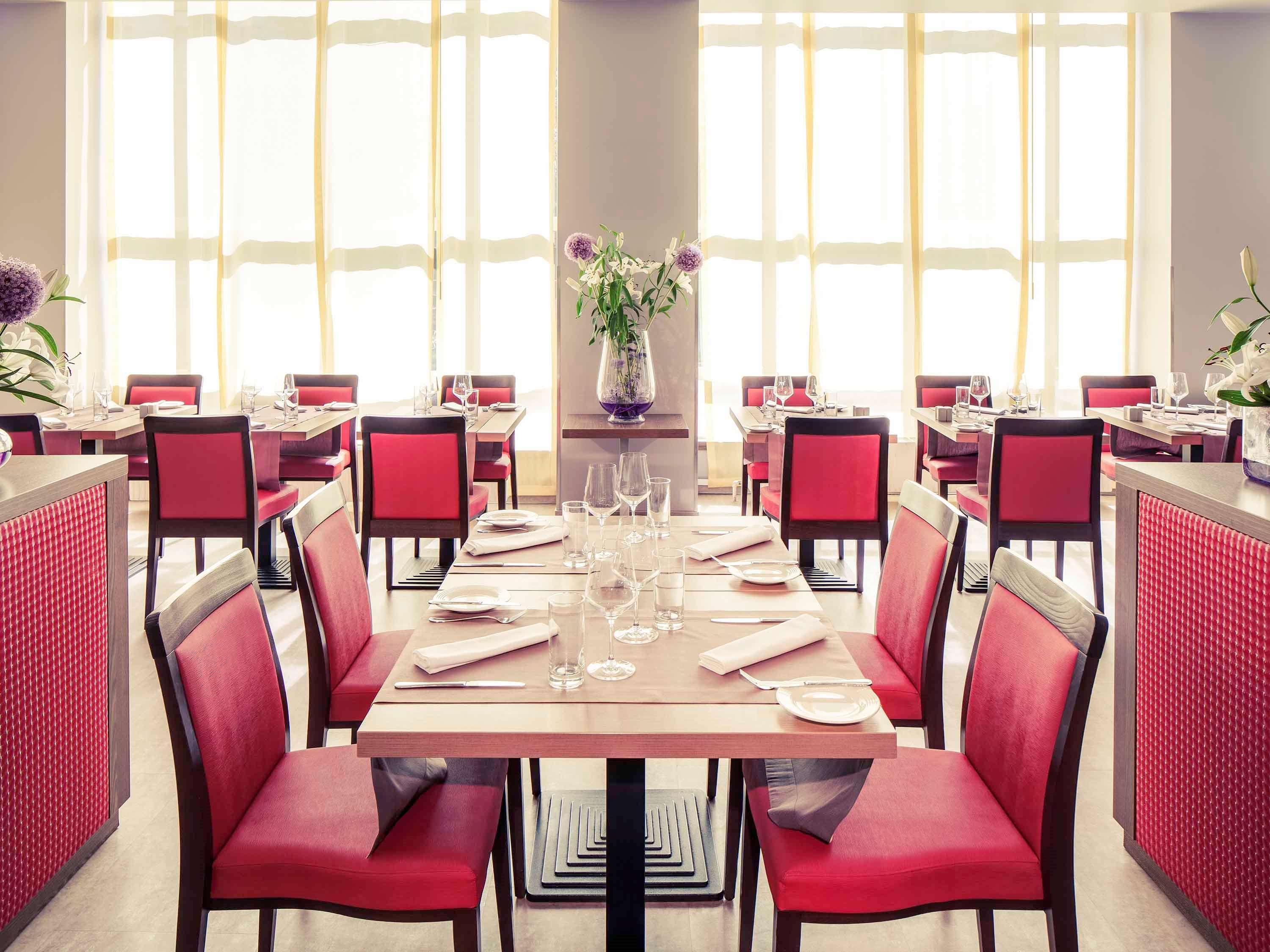 Hotel Mercure Wien Westbahnhof Bagian luar foto